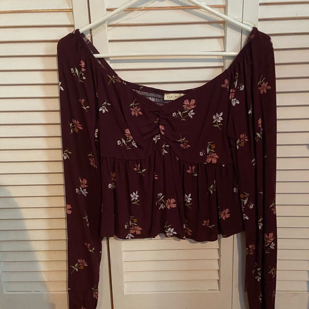 Floral maroon crop top